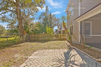 6770 Brittany Chase Ct in Orlando, FL - Foto de edificio - Building Photo