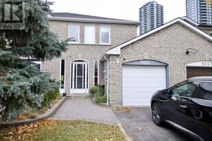 5125 Salishan Cir in Mississauga, ON - Building Photo