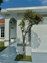 813 Naples Ave S in Lehigh Acres, FL - Building Photo - Building Photo