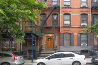 214 E 88th St in New York, NY - Building Photo - Building Photo