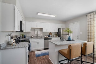 Blakely in Hattiesburg, MS - Building Photo