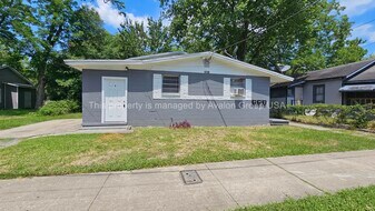 1716 Whitner St, Unit 1 in Jacksonville, FL - Building Photo