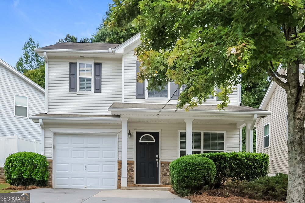 197 Nacoochee Way in Canton, GA - Foto de edificio