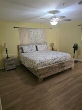 1700 N 47th Ave in Hollywood, FL - Building Photo - Building Photo