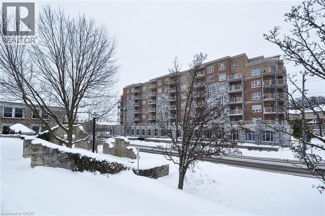 property at 155 Water St S