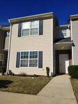 2510 Marlin Dr in Mcdonough, GA - Building Photo