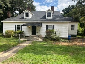 285 Marion Ave in Spartanburg, SC - Building Photo