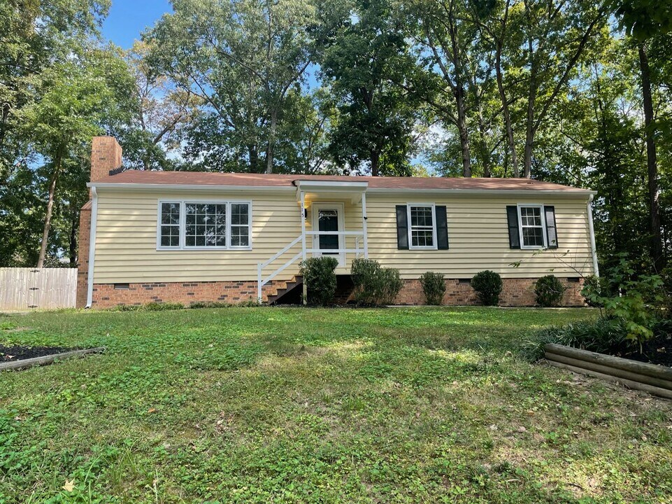 115 Big Meadows Terrace in North Chesterfield, VA - Building Photo