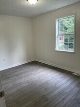 5614 Madonna Cir, Unit 5614 in Knoxville, TN - Building Photo - Building Photo