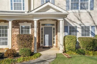 812 Pinder Point Ct in Lawrenceville, GA - Building Photo - Building Photo