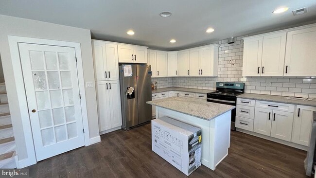 property at 116 Isabella Dr