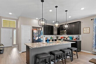 121 Lazy Lizzy Rd in Jarrell, TX - Building Photo - Building Photo