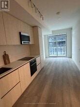 110 Broadway Ave in Toronto, ON - Building Photo - Building Photo