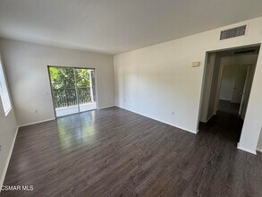 20000 Plum Canyon Rd, Unit 1721 in Santa Clarita, CA - Building Photo - Building Photo