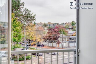 3920 Stone Way N in Seattle, WA - Building Photo - Building Photo