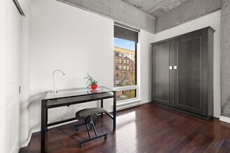 1200 Rue St-Alexandre in Montréal, QC - Building Photo - Building Photo