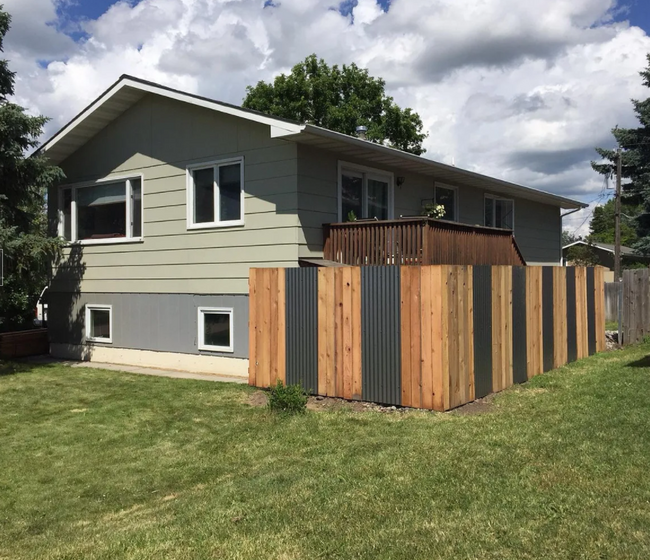 property at 514 N 19th Ave