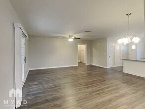 8610 Sagewood Dr in Hudson, FL - Foto de edificio - Building Photo