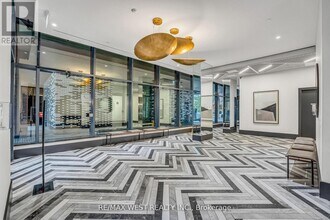 1808 St Clair Ave W in Toronto, ON - Building Photo - Building Photo