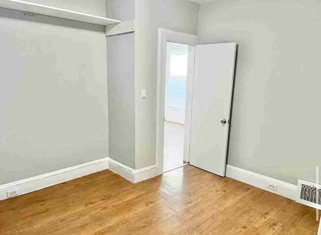 36 Prescott Ave in Clifton, NJ - Building Photo - Building Photo