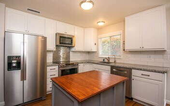 3772-3774 Jefferson St in Carlsbad, CA - Building Photo - Building Photo