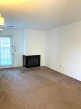 145 Ashley Dr in Fairview Heights, IL - Building Photo - Building Photo