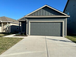 358 Mica Trl in Maxwell, TX - Building Photo - Building Photo