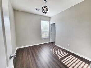 1618 Cintola Ln in League City, TX - Building Photo - Building Photo