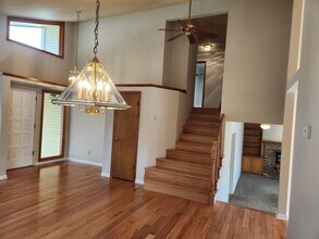 5142 Broadmoor Bluffs Dr in Colorado Springs, CO - Building Photo - Building Photo