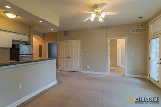 2211 College Ave in Manhattan, KS - Building Photo - Building Photo