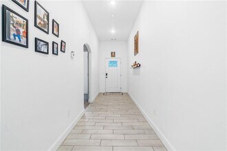 2061 Periwinkle Pl in Centerton, AR - Building Photo - Building Photo