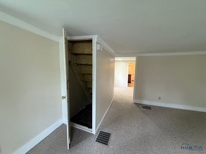 13 Wylie St in Hamilton, NY - Building Photo - Building Photo