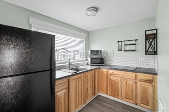 1425 Mandalay Rd W in Salt Lake City, UT - Building Photo - Building Photo