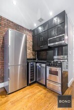 3 W 103rd St in New York, NY - Foto de edificio - Building Photo