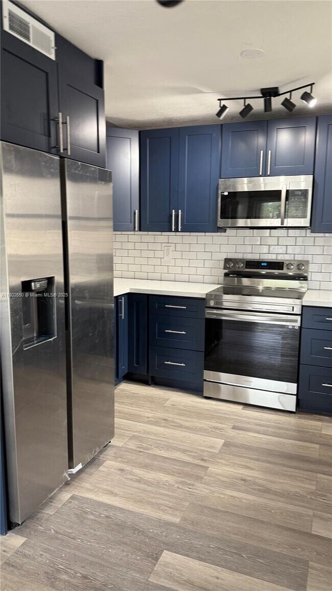 property at 7725 SW 86th St