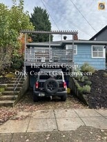 3326 SE 28th Pl in Portland, OR - Building Photo