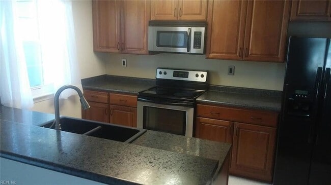 property at 208 Henwick Ct