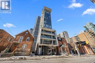 224 Lyon St. N in Ottawa, ON - Building Photo