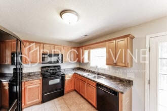 7360 Old Acton Rd in Moody, AL - Building Photo - Building Photo