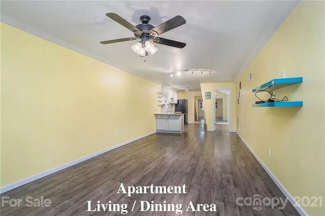 property at 3121 Mocking Bird Ln