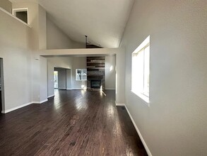 18890 E Whitaker Cir in Aurora, CO - Building Photo - Building Photo
