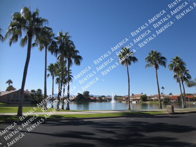 3830 E Lakewood Pkwy E in Phoenix, AZ - Building Photo - Building Photo