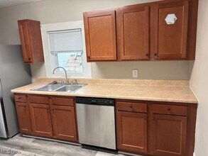 346 2nd St NE in New Philadelphia, OH - Building Photo - Building Photo