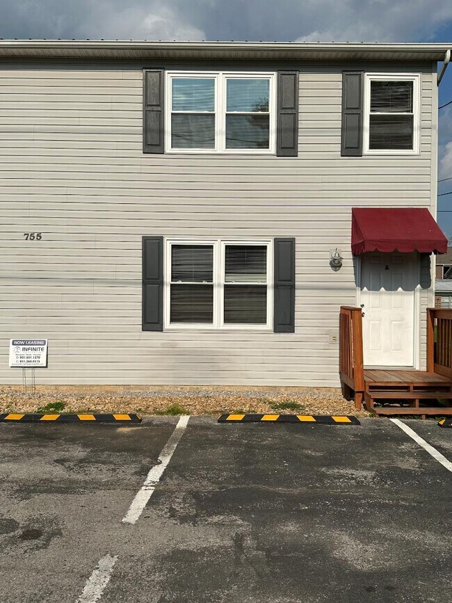 755 Chestnut Ave in Cookeville, TN - Building Photo - Building Photo