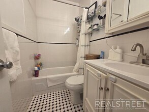 Magnificent 2BR in north Park Slope, Unit 3 in Brooklyn, NY - Foto de edificio - Building Photo
