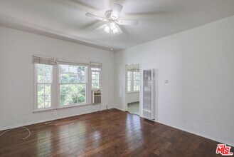 965 N Doheny Dr in West Hollywood, CA - Building Photo - Building Photo