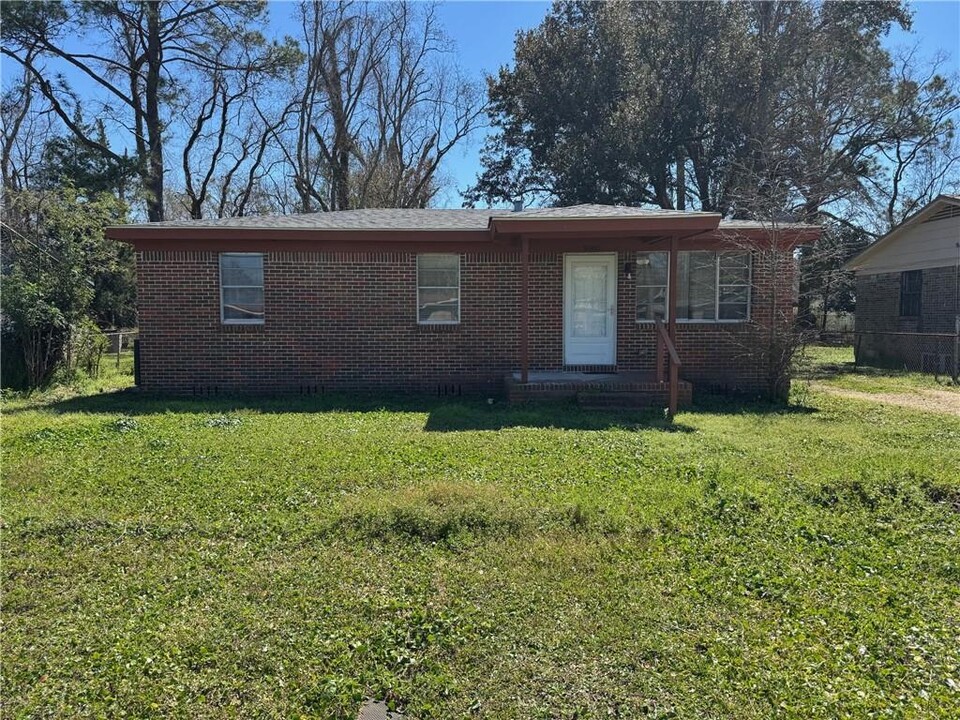 2805-2801 Harper Ave in Mobile, AL - Building Photo