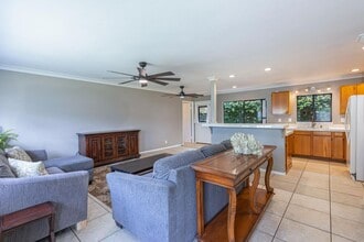 5806 Koali St in Kapaa, HI - Building Photo - Building Photo