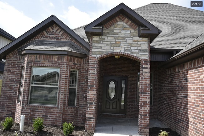 2301 SW Tupelo Ave in Bentonville, AR - Building Photo - Building Photo