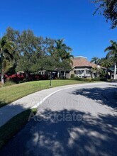 1007 S Pointe Alexis Dr in Tarpon Springs, FL - Building Photo - Building Photo